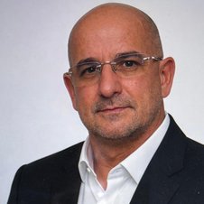 Dr Tomasz Labisz